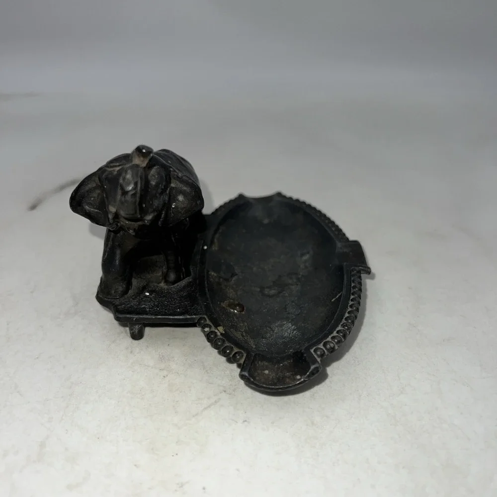 VTG Cast Iron Ash Tray Soap Dish Black Metal Elephant Trunk Up